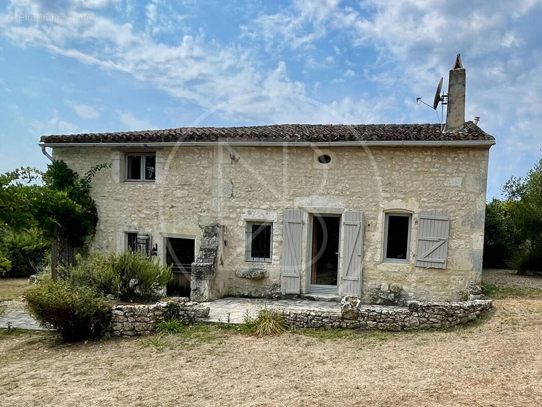 Maison à DURAS