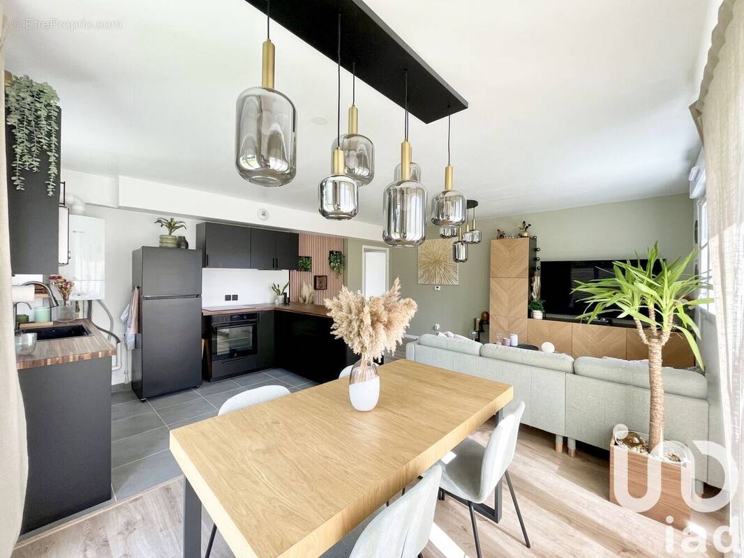 Photo 1 - Appartement à CLAYE-SOUILLY