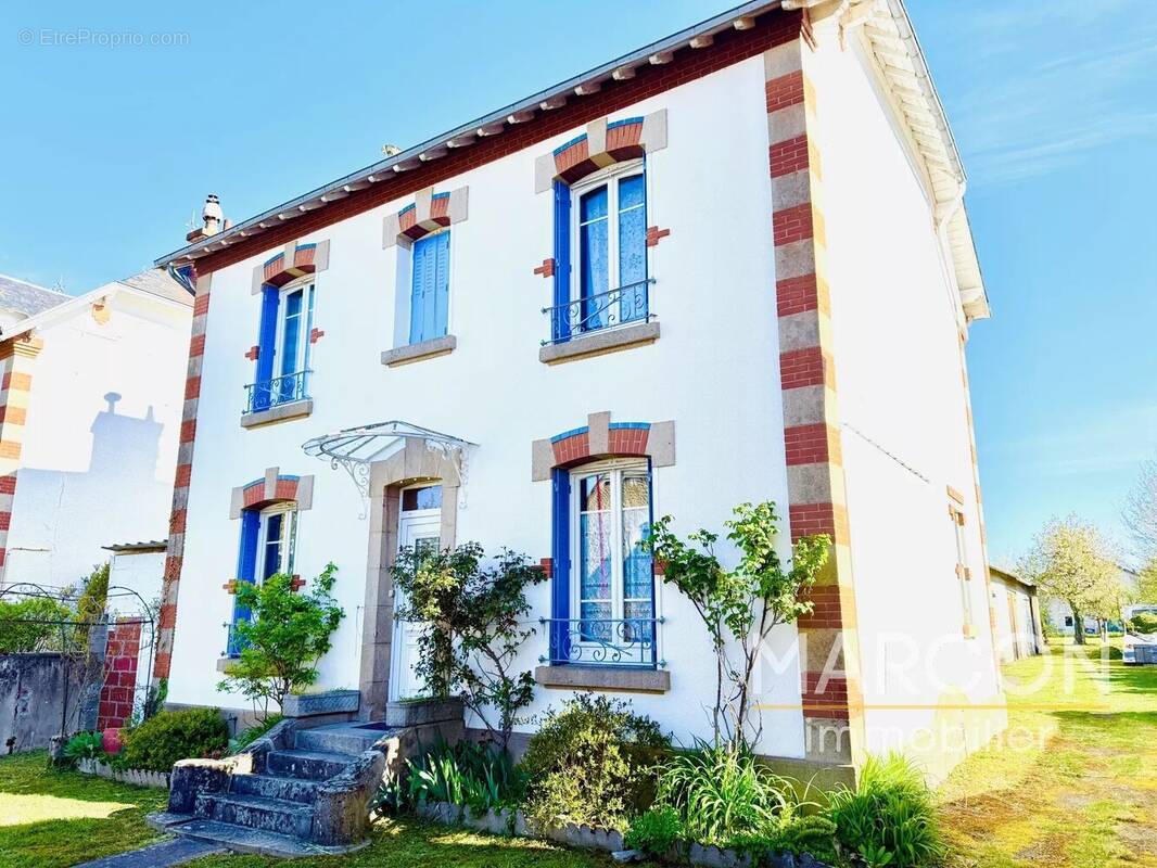 Maison à BENEVENT-L&#039;ABBAYE