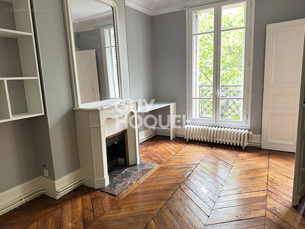 Appartement à PARIS-9E