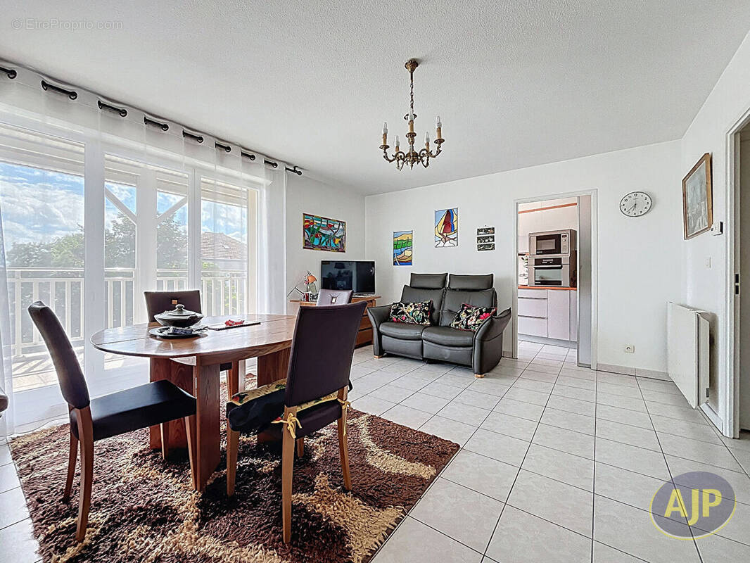 Appartement à AUDENGE