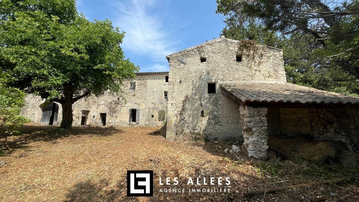 Maison à MONTSEGUR-SUR-LAUZON