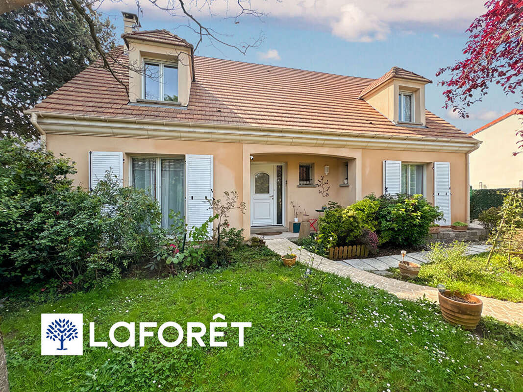 Maison à LONGPONT-SUR-ORGE