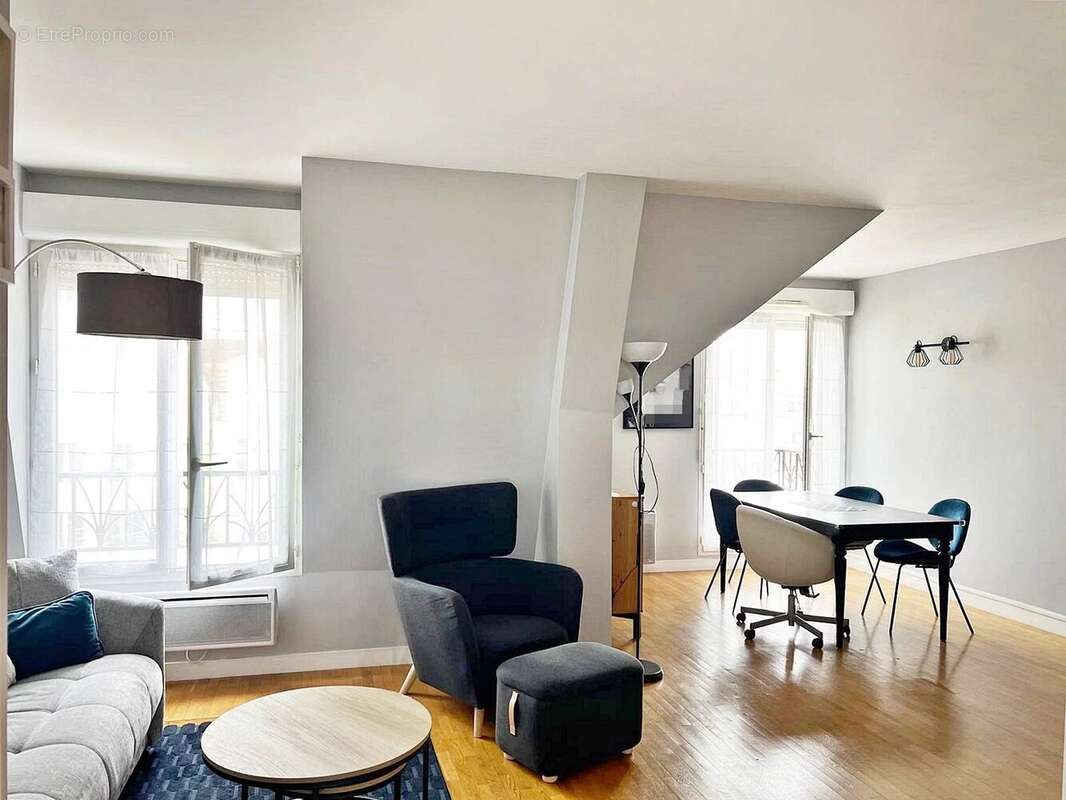 Appartement à SAINT-MAUR-DES-FOSSES