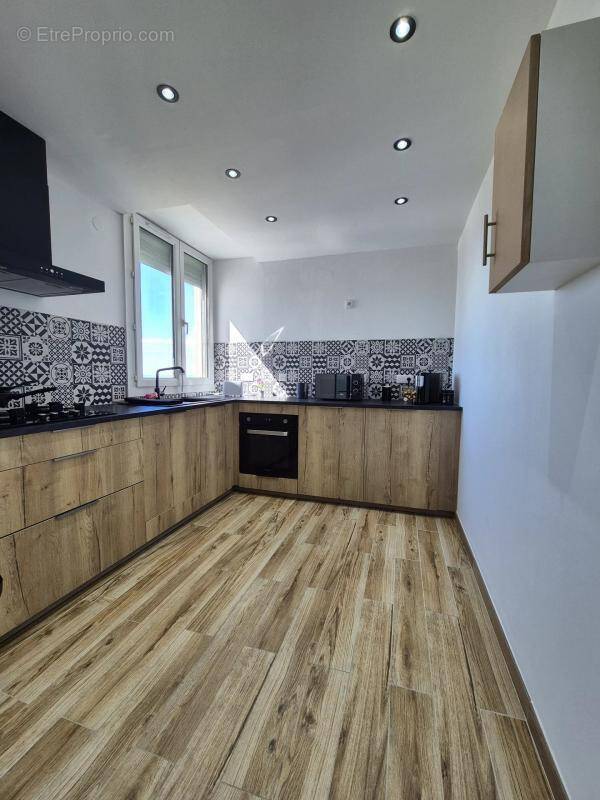 Appartement à VITROLLES