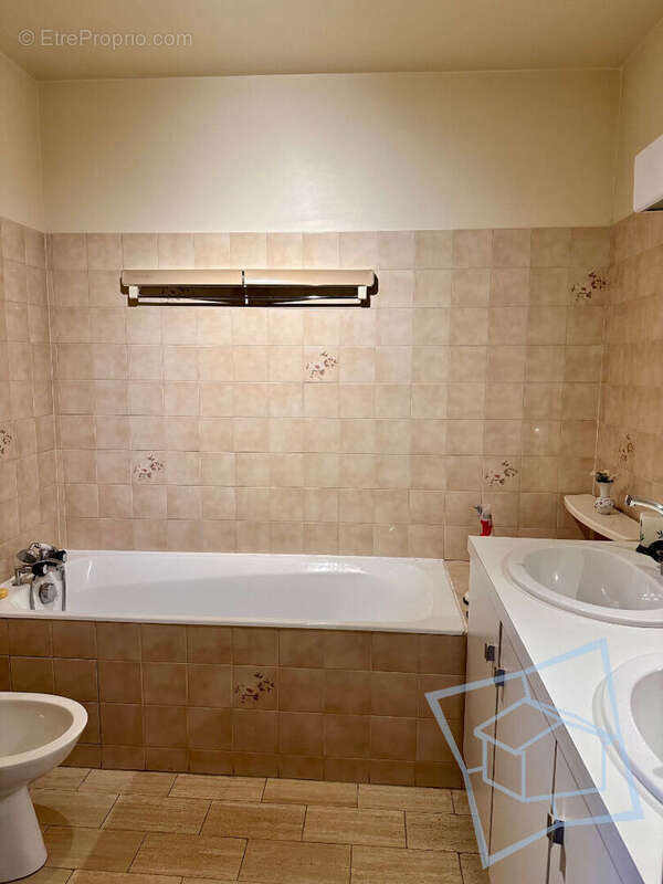 Appartement à CHEVREUSE