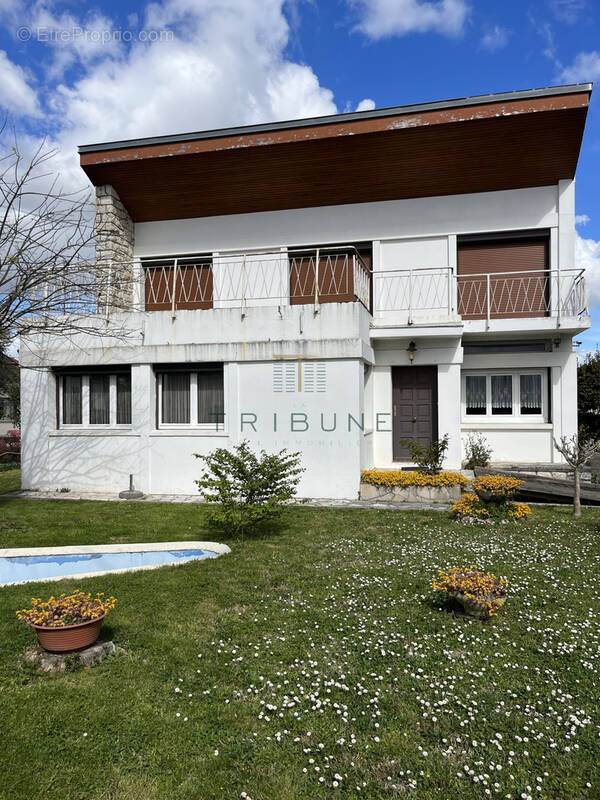 Maison à LE PASSAGE