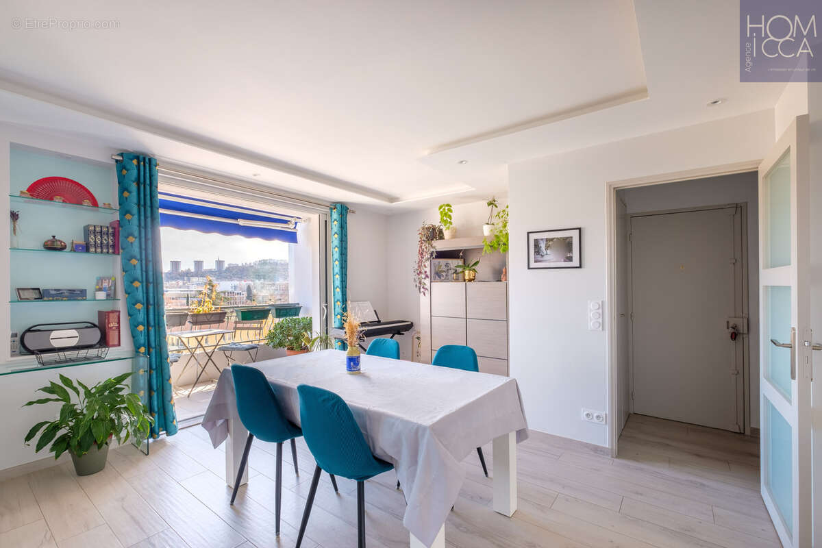 Appartement à LYON-9E