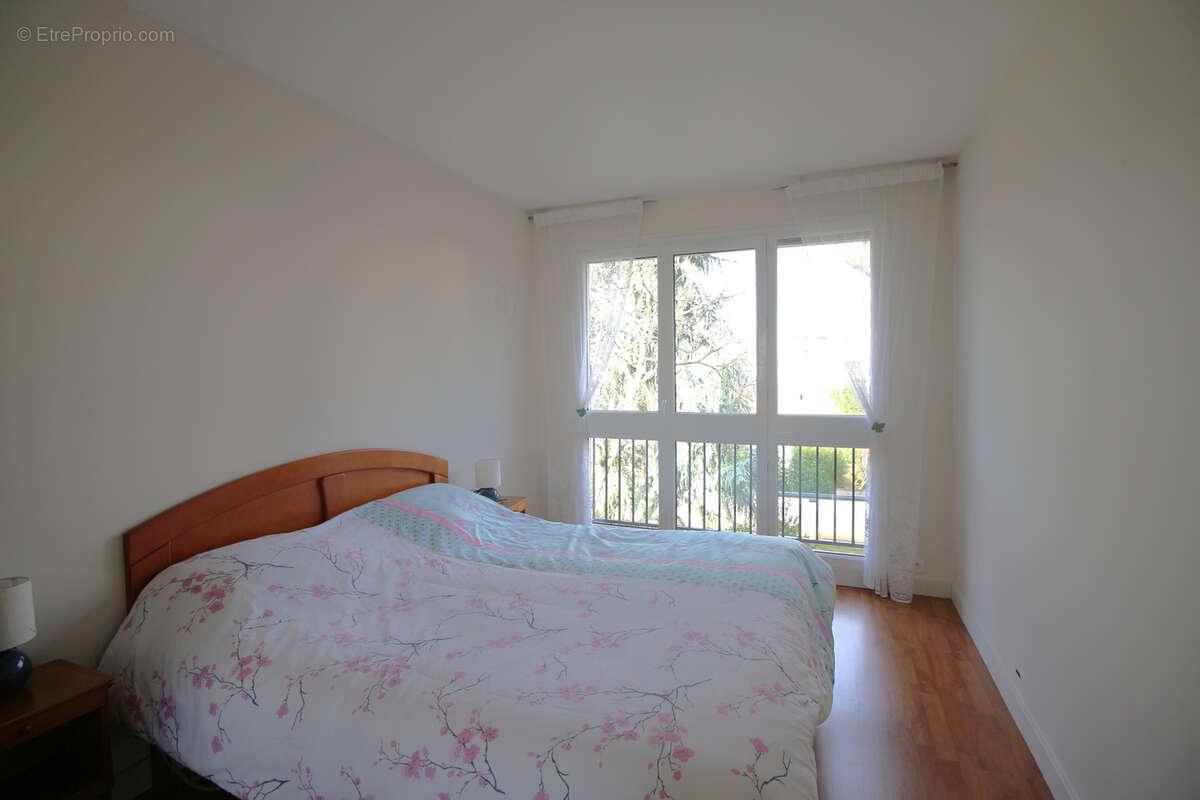 Appartement à SAINT-MAUR-DES-FOSSES