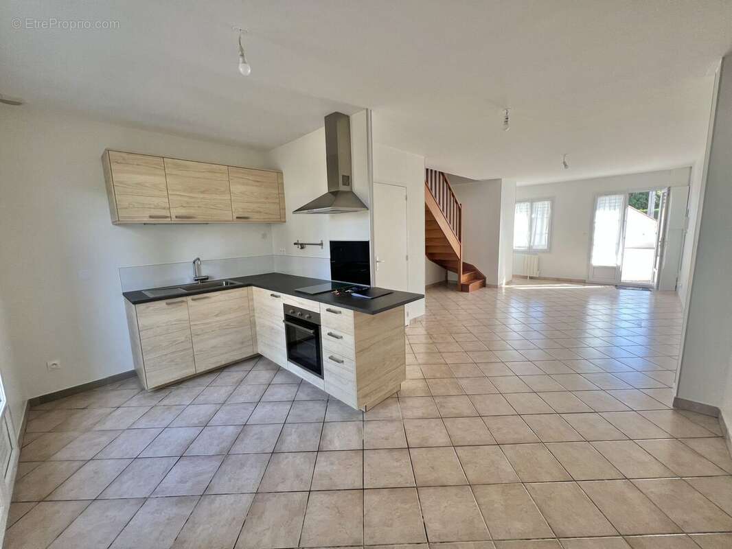 Appartement à CHATEAUNEUF-SUR-LOIRE