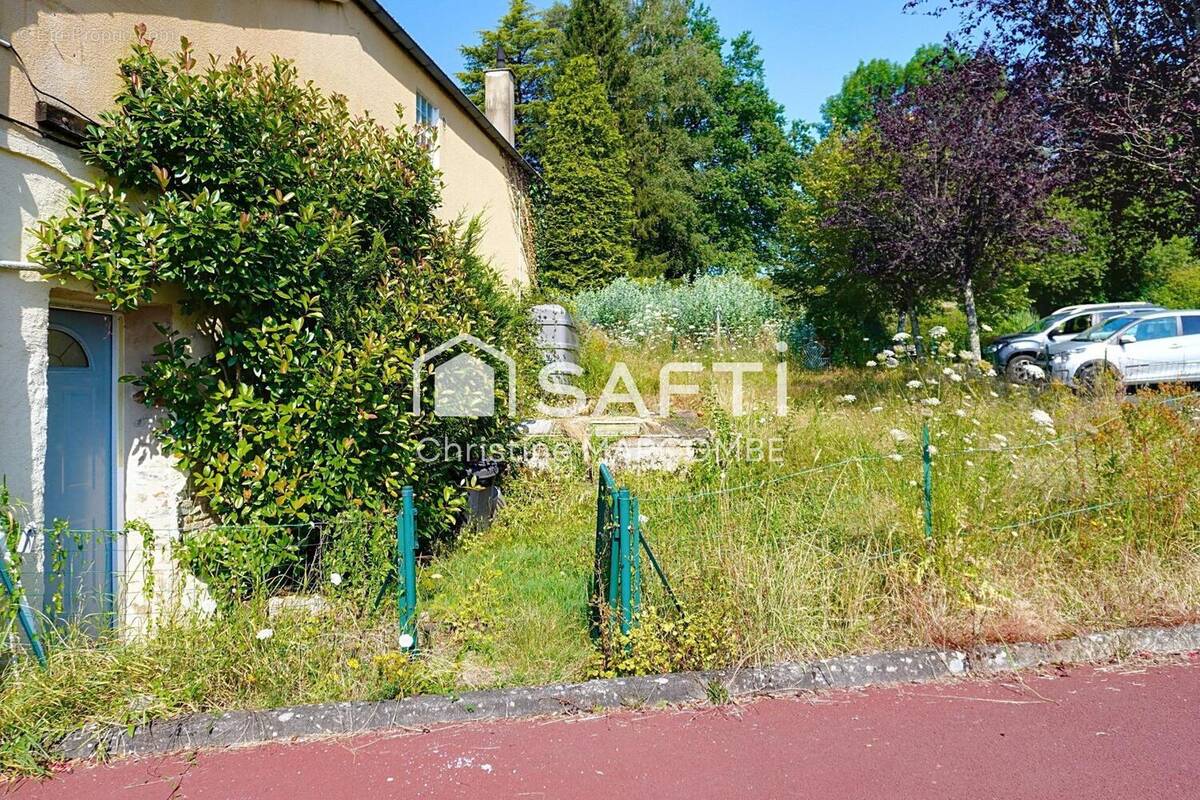 Photo 1 - Maison à SARRAZAC