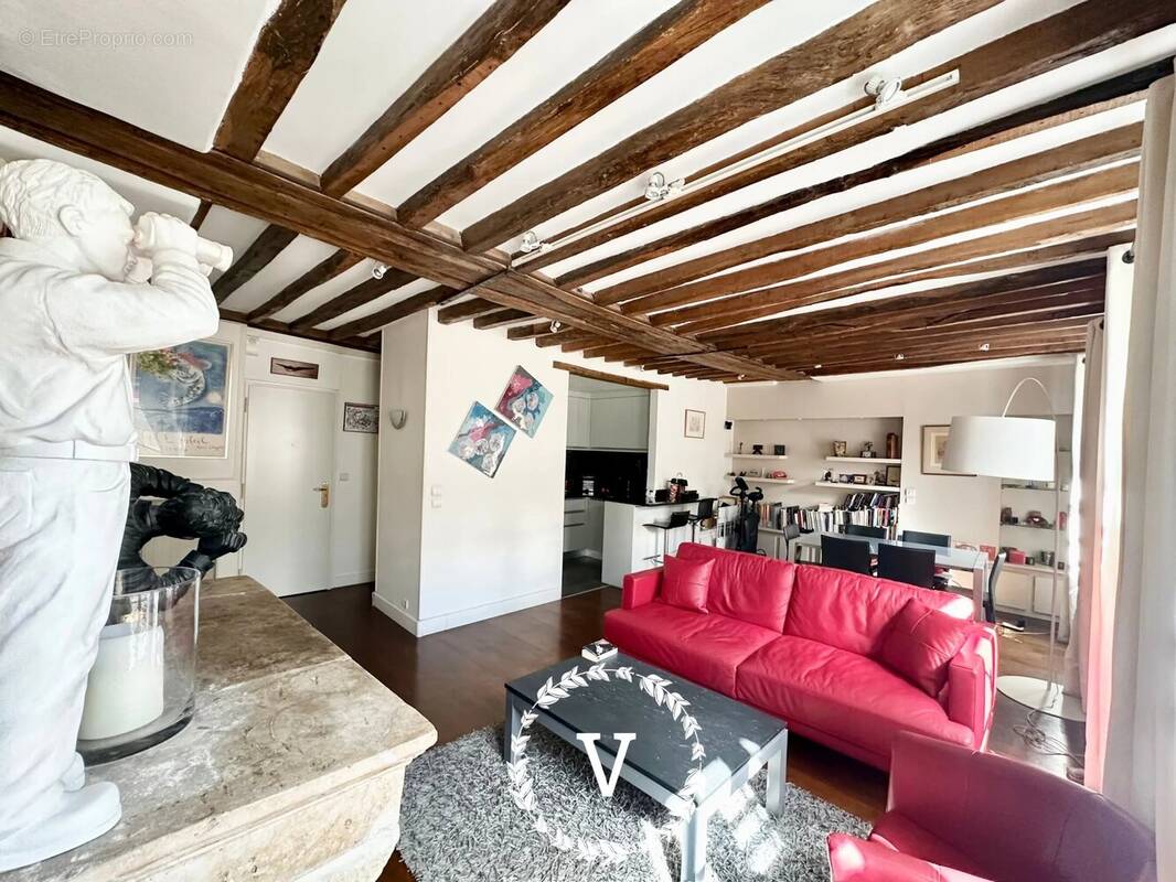 Appartement à PARIS-7E