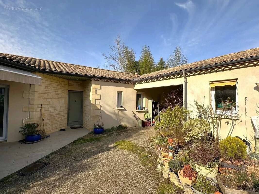 Maison à LALINDE