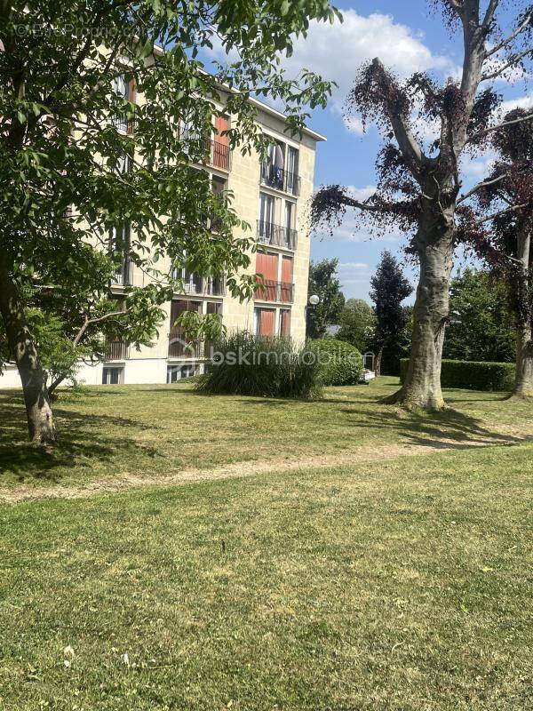 Appartement à SARCELLES
