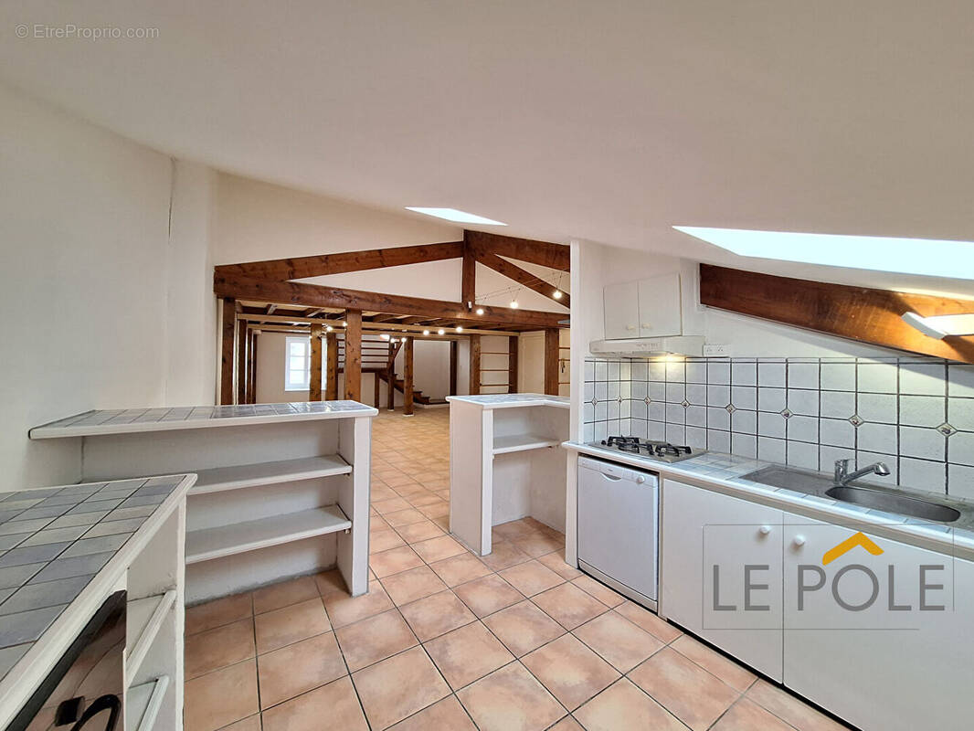 Appartement à BOLLENE
