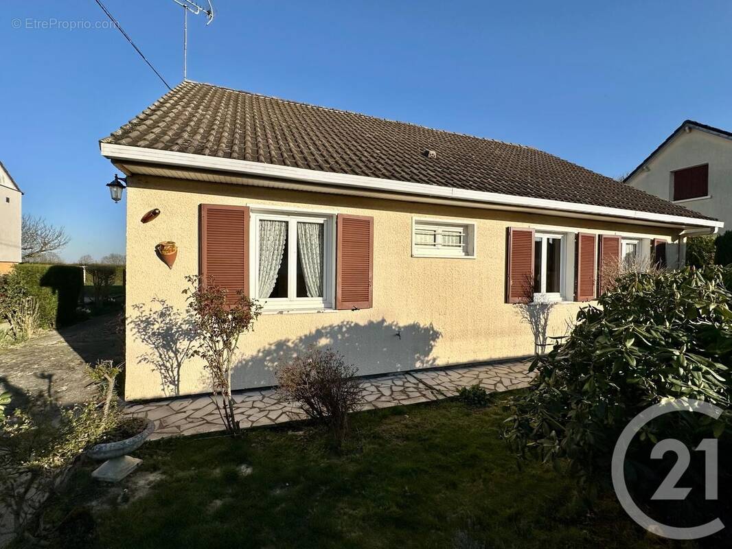 Maison à SAINT-PELLERIN