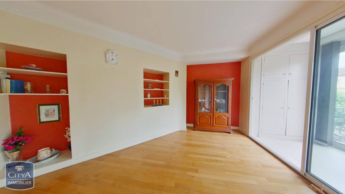 Appartement à SARLAT-LA-CANEDA