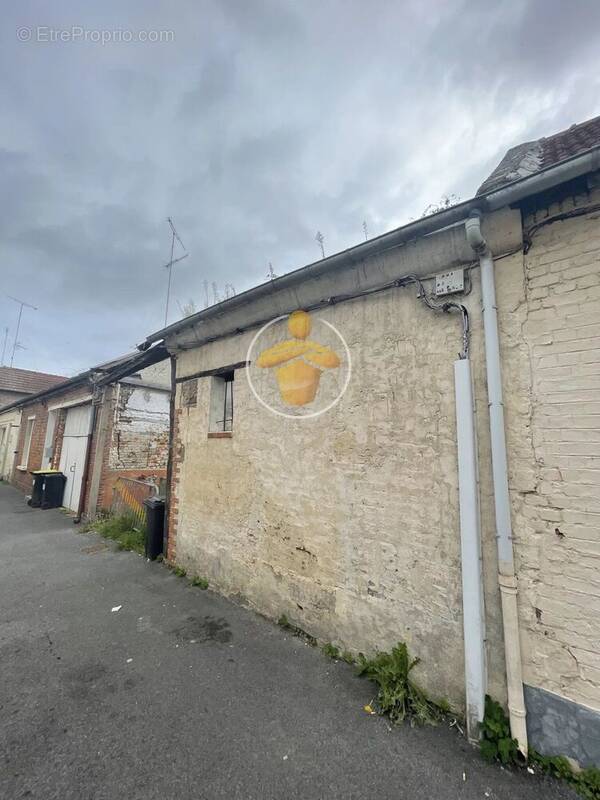Maison à LA FERE