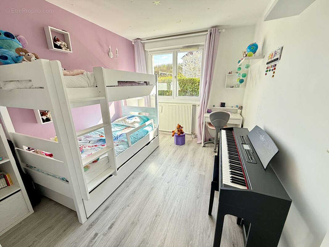 Appartement à ELANCOURT
