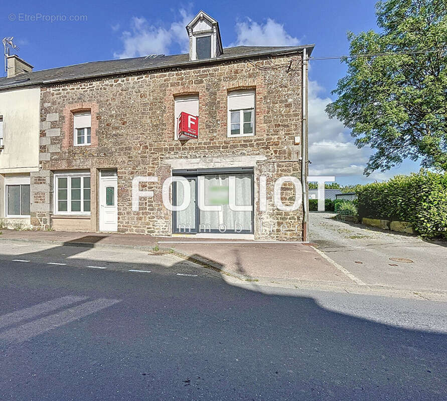 Maison à VILLEBAUDON