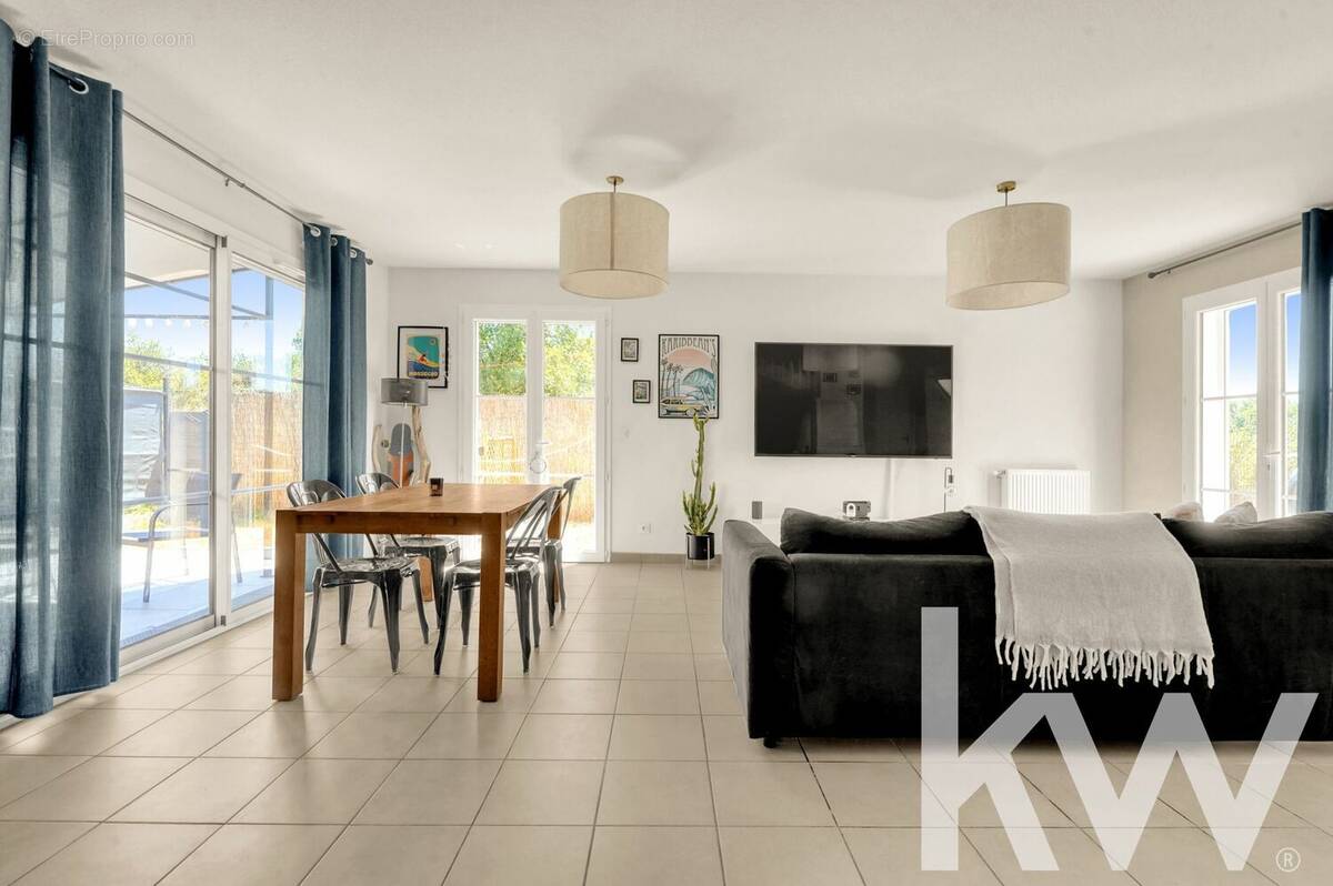 Maison à LEGUEVIN