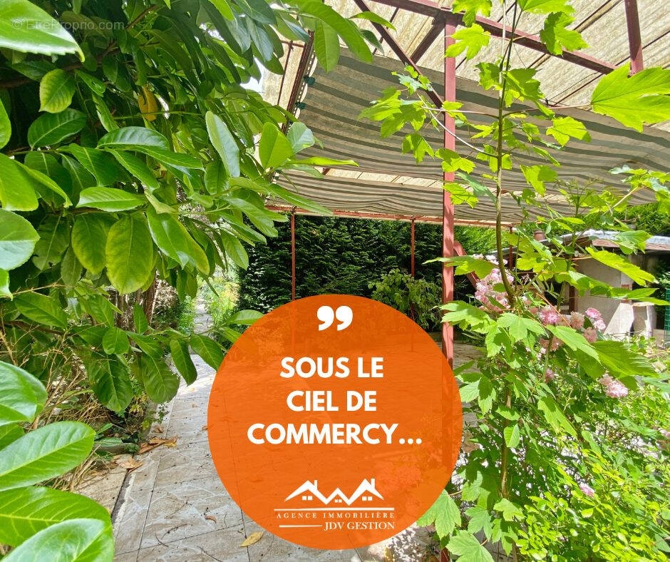 Maison à COMMERCY