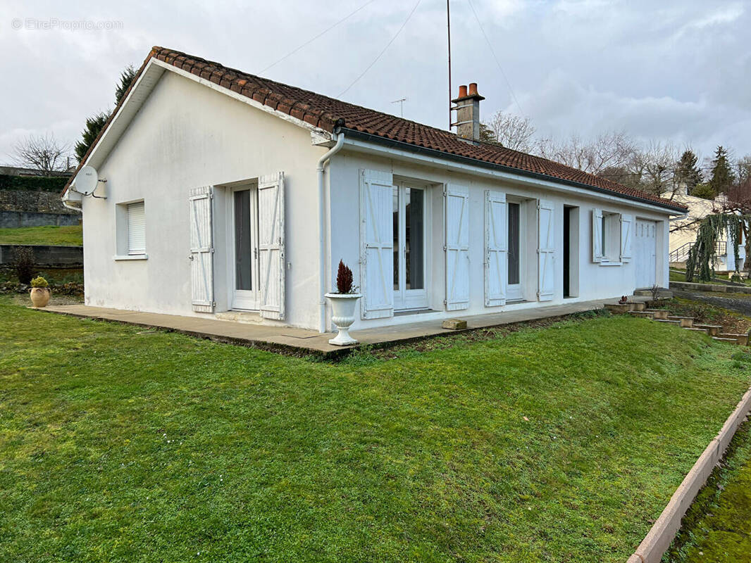 Maison à CIVRAY
