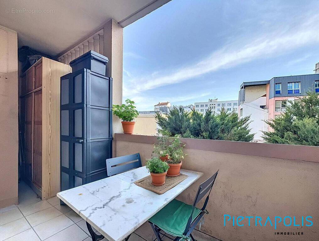 Appartement à LYON-7E
