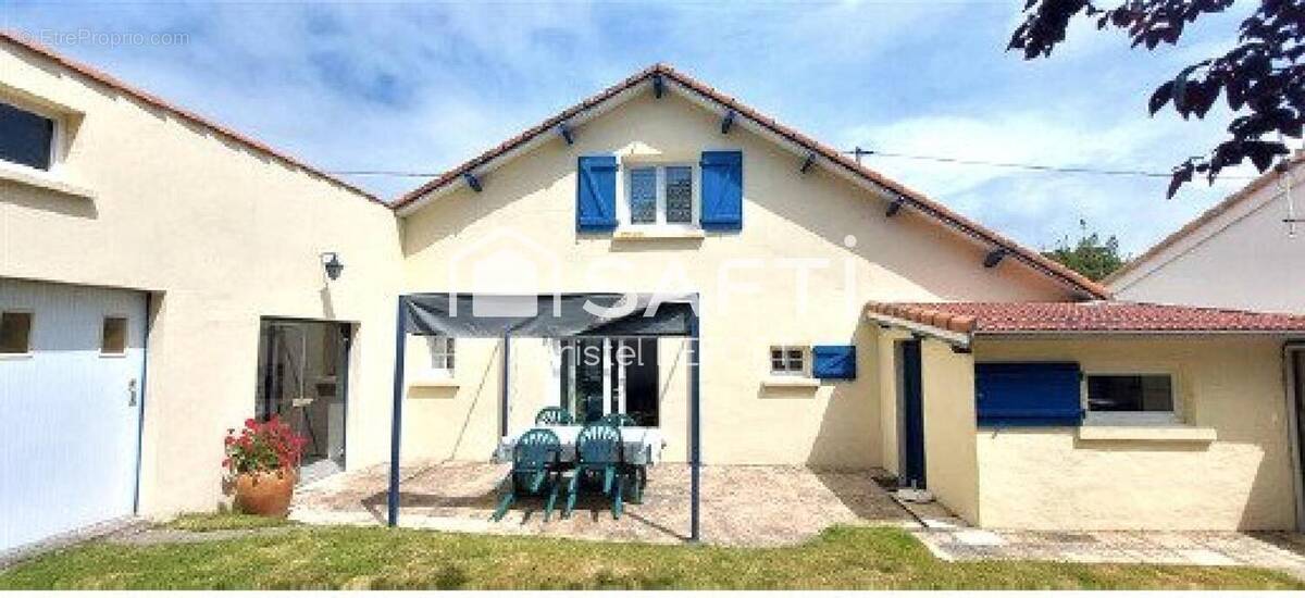 Photo 1 - Maison à LA PLAINE-SUR-MER