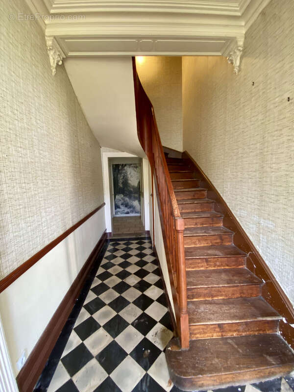 Maison à ILLATS