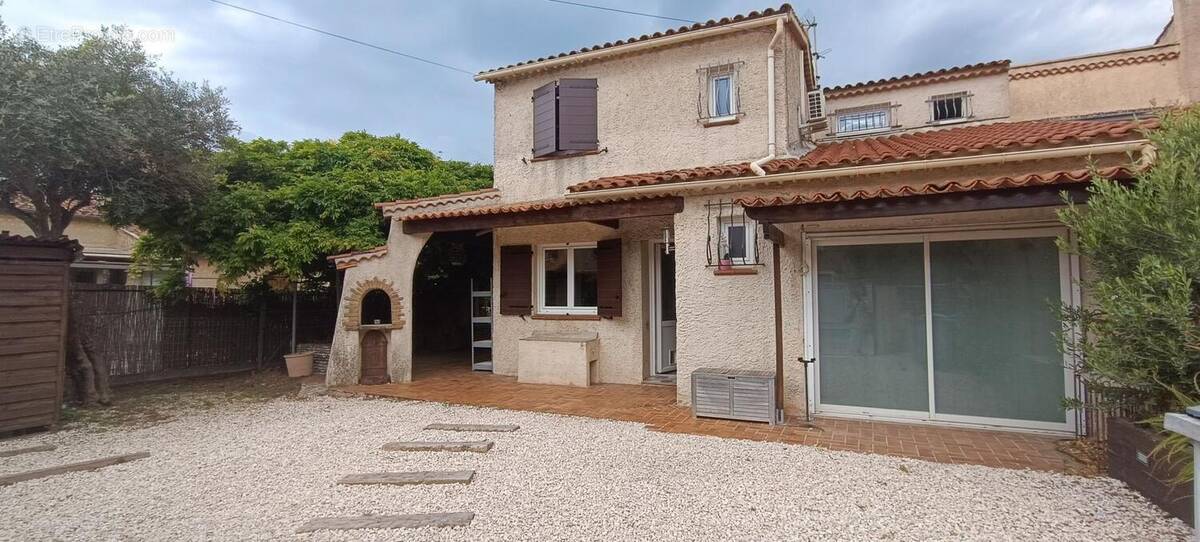 Maison à SIX-FOURS-LES-PLAGES