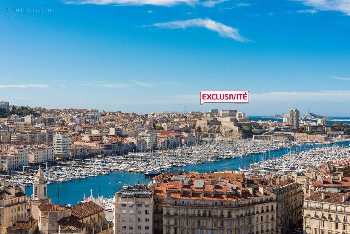 Appartement à MARSEILLE-1E