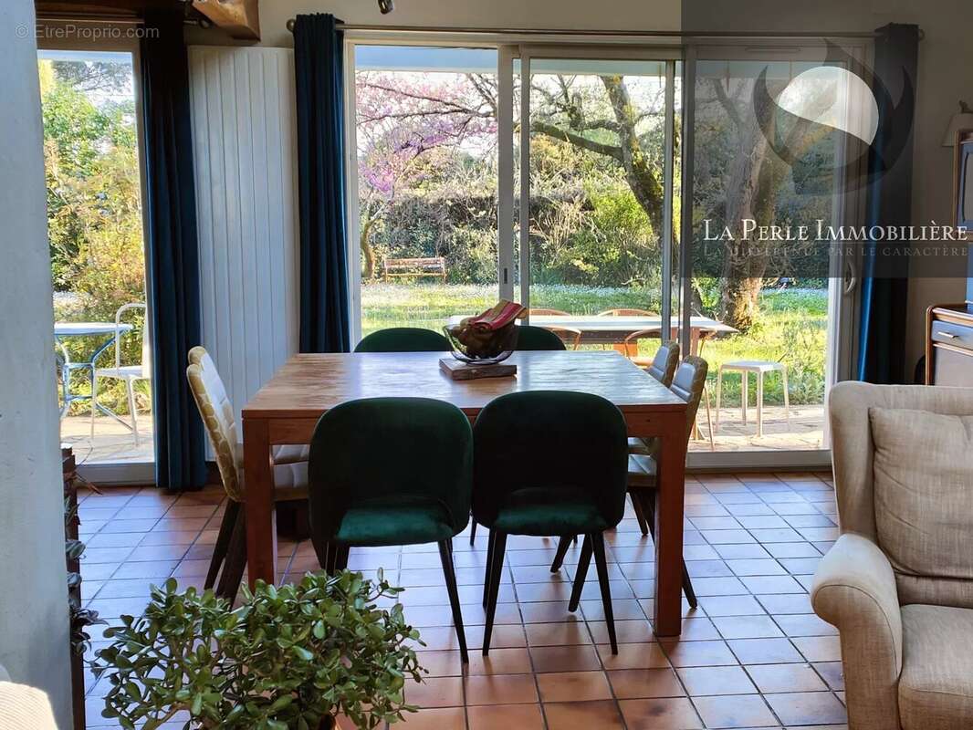 Maison à LABASTIDE-SAINT-PIERRE