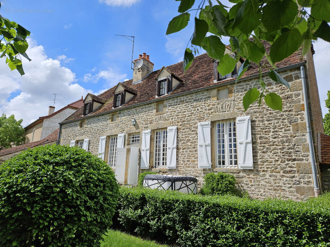 Maison à BEAUNE