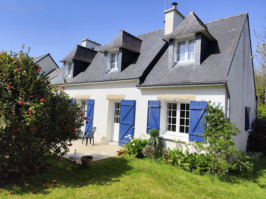 Maison à COMBRIT