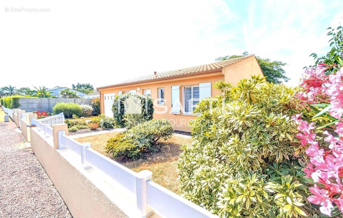Photo 1 - Maison à LE POIRE-SUR-VIE