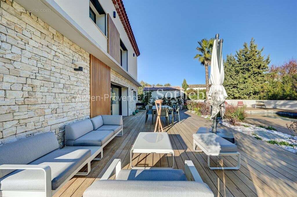 Maison à AIX-EN-PROVENCE