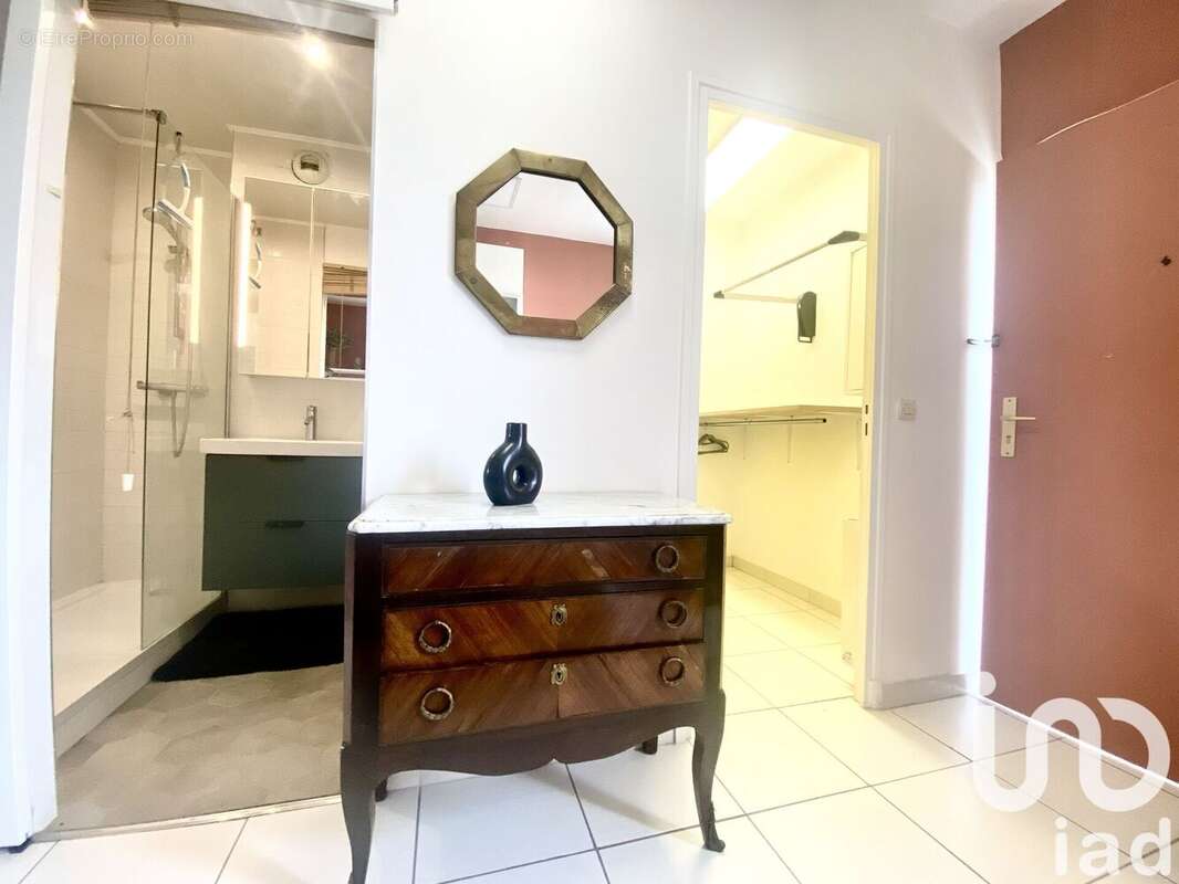 Photo 5 - Appartement à CHOISY-LE-ROI