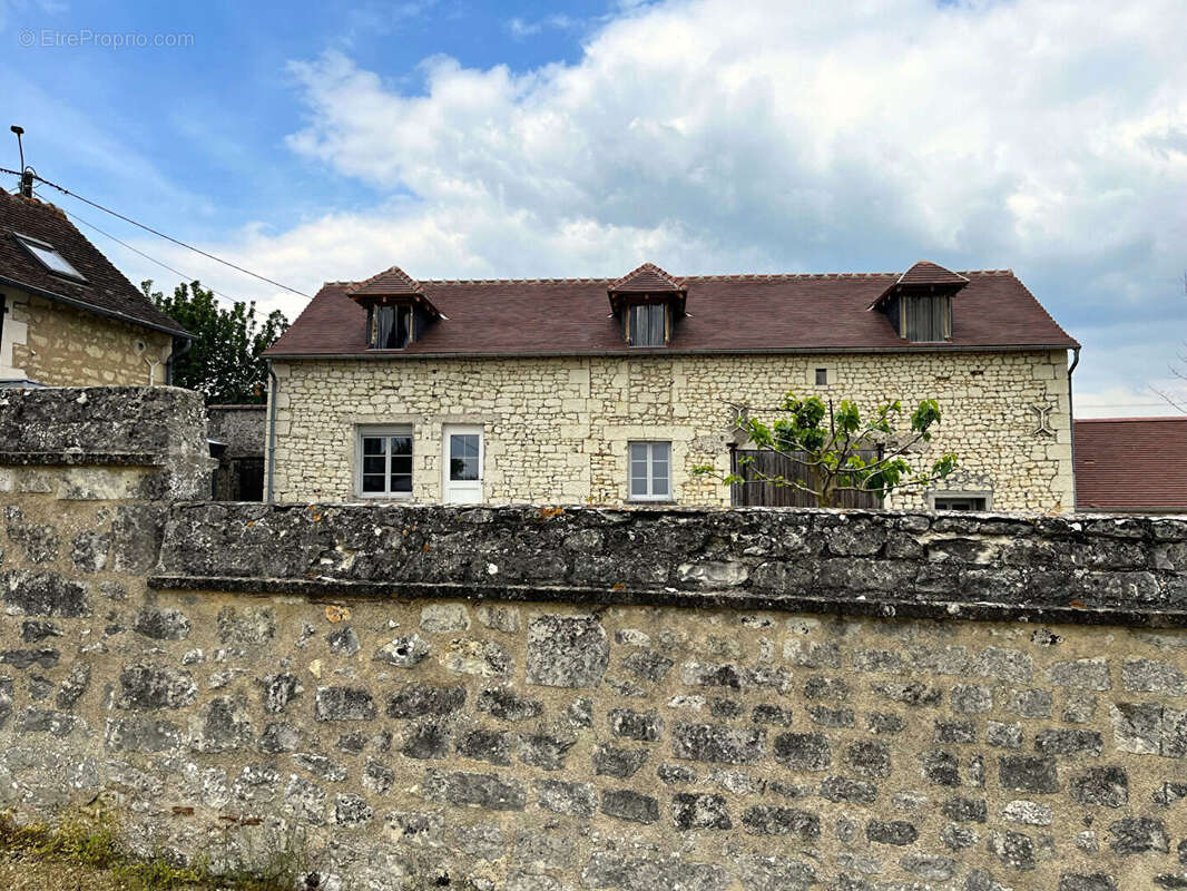 Autre à OYRE
