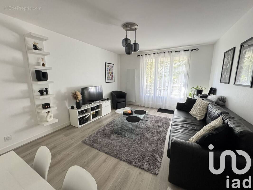 Photo 1 - Appartement à SAINT-CYR-SUR-LOIRE
