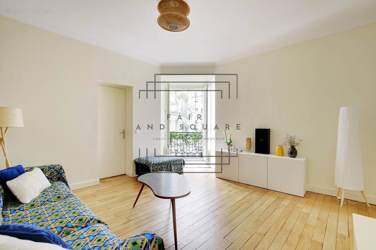 Appartement à NEUILLY-SUR-SEINE