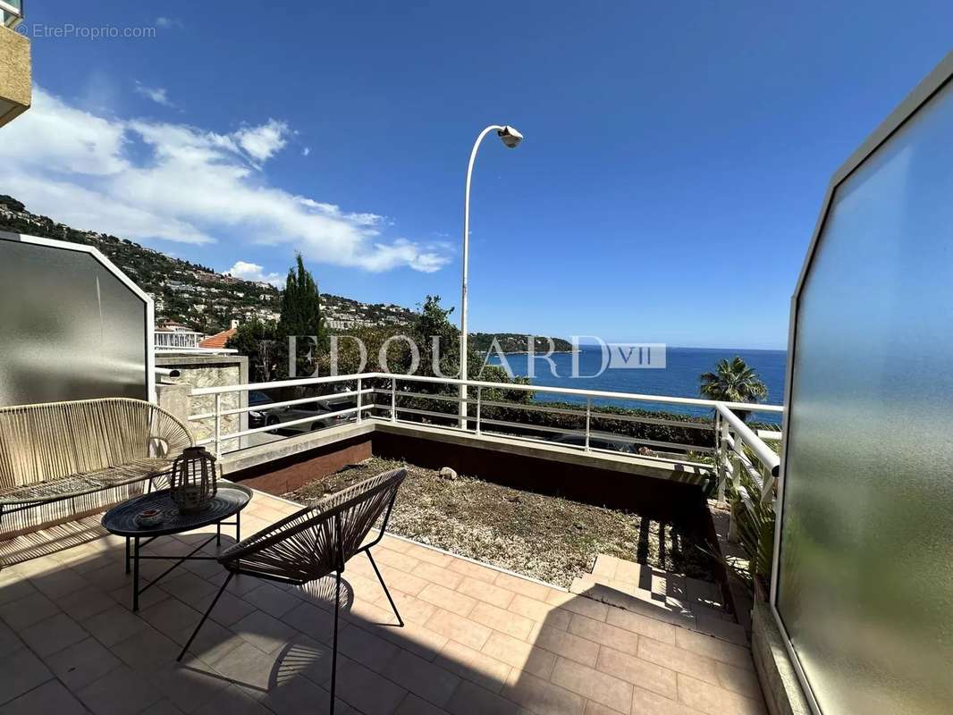 Appartement à ROQUEBRUNE-CAP-MARTIN