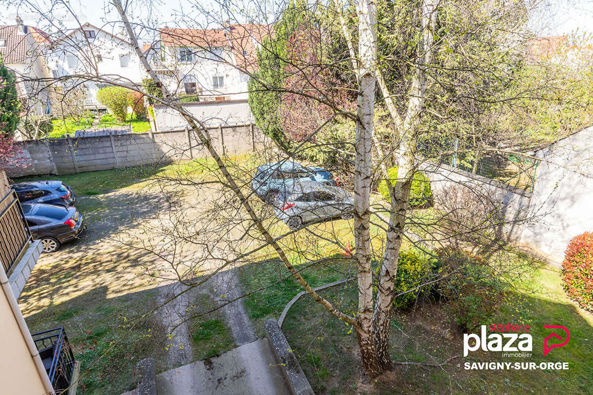 Appartement à SAVIGNY-SUR-ORGE