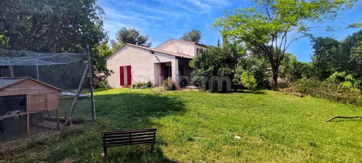 Maison à DRAGUIGNAN