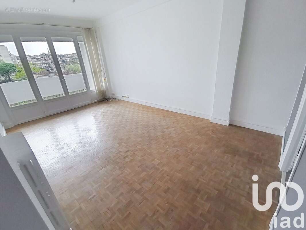 Photo 2 - Appartement à ANGOULEME