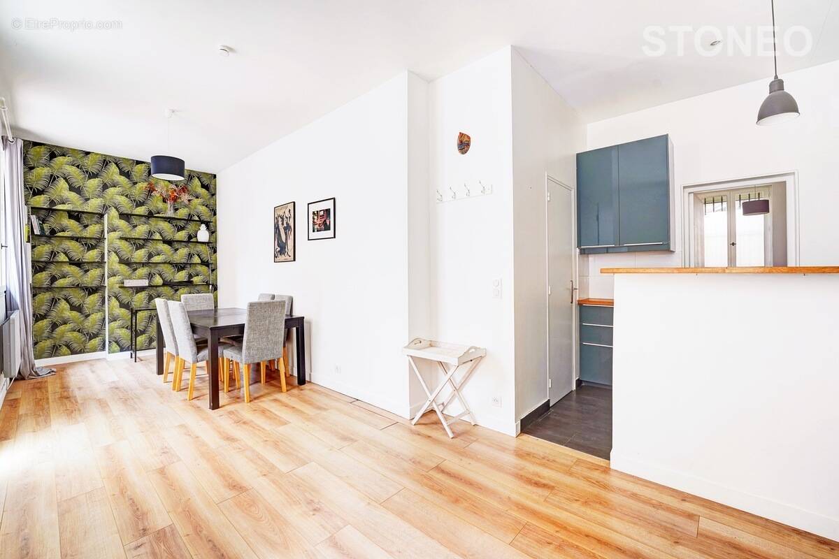 Appartement à PARIS-9E