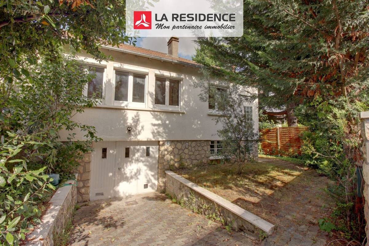 Maison à CONFLANS-SAINTE-HONORINE