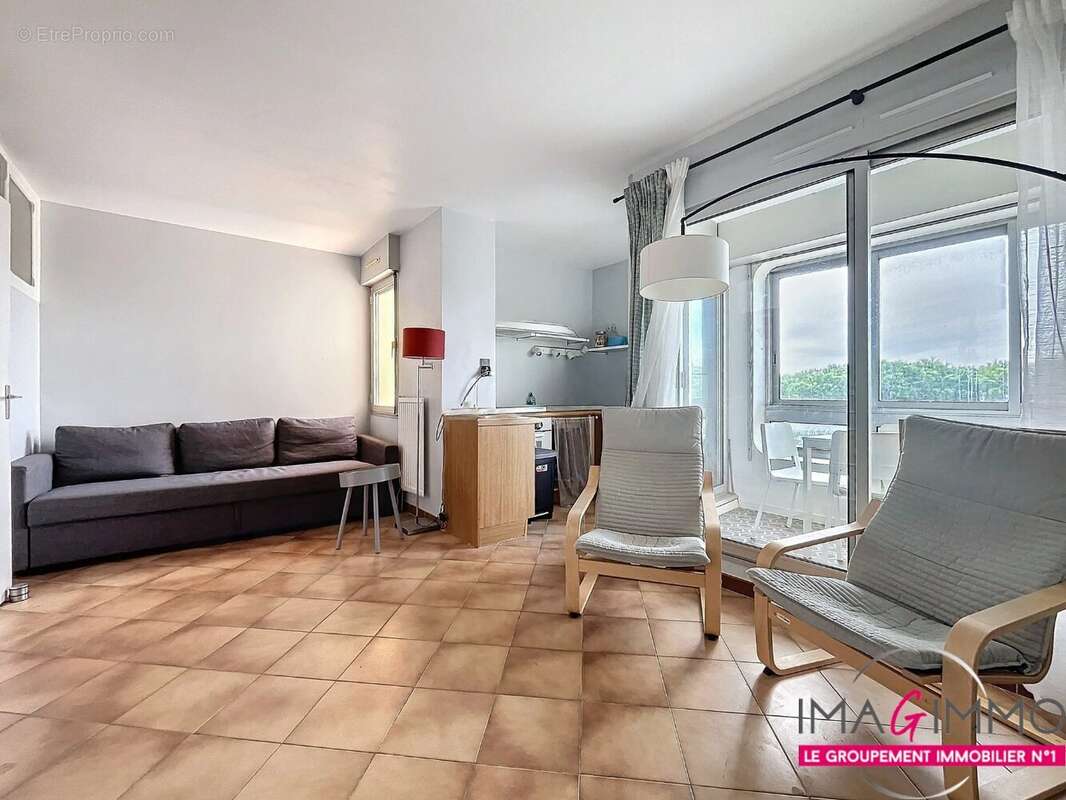 Appartement à CANDILLARGUES