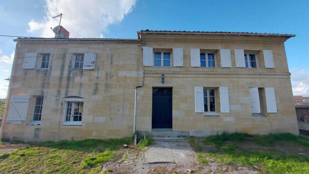 Photo 1 - Maison à SAINT-EMILION