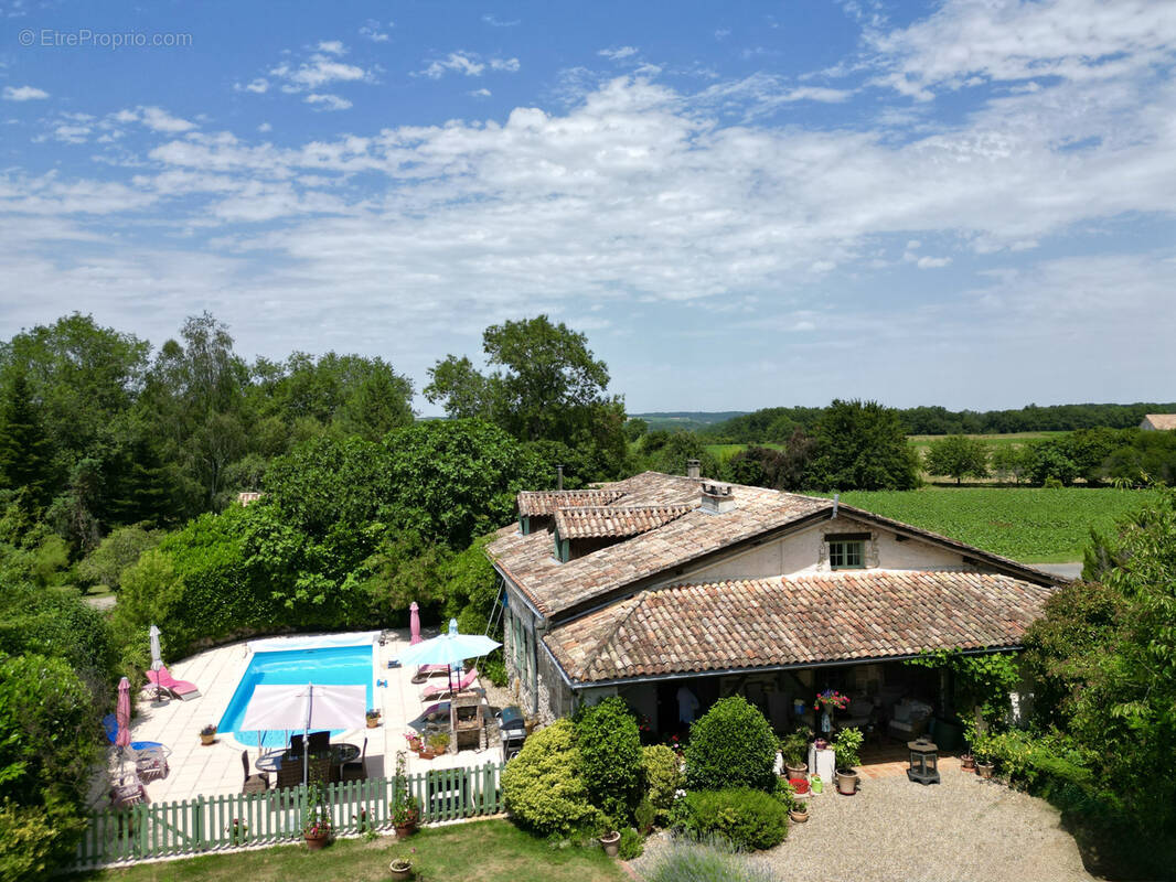 Maison à EYMET